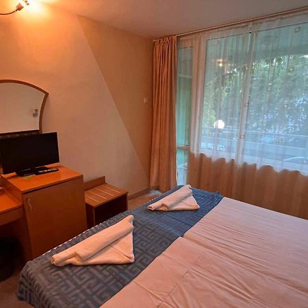 Хотел Диамант Hotel Diamond Balchik Exterior photo